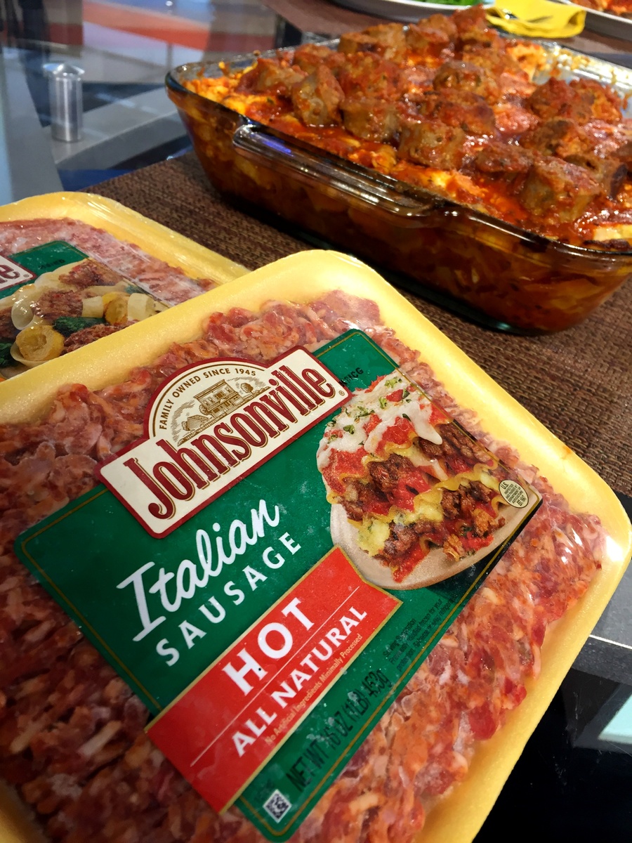 Momma Cuisine and Nonna G Dish About The Johnsonville Sausage Dome
